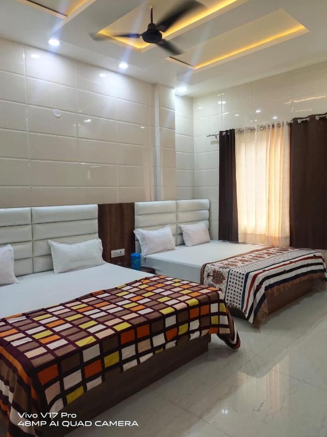 אמריצר Jasneet Homestay מראה חיצוני תמונה